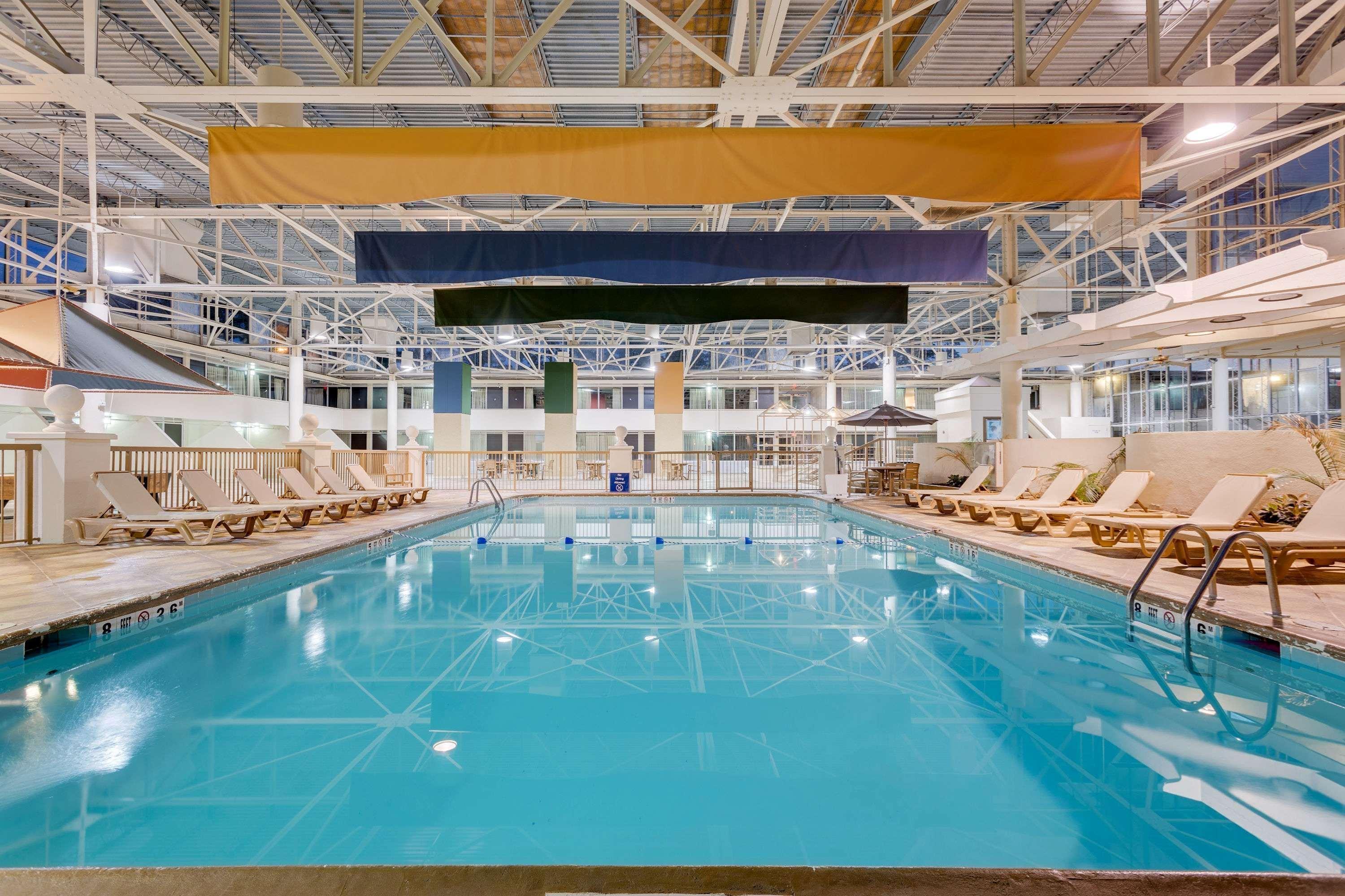 Days Inn By Wyndham Montgomery Near Aum Luaran gambar